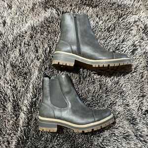 Time and Tru Chelsea Booties